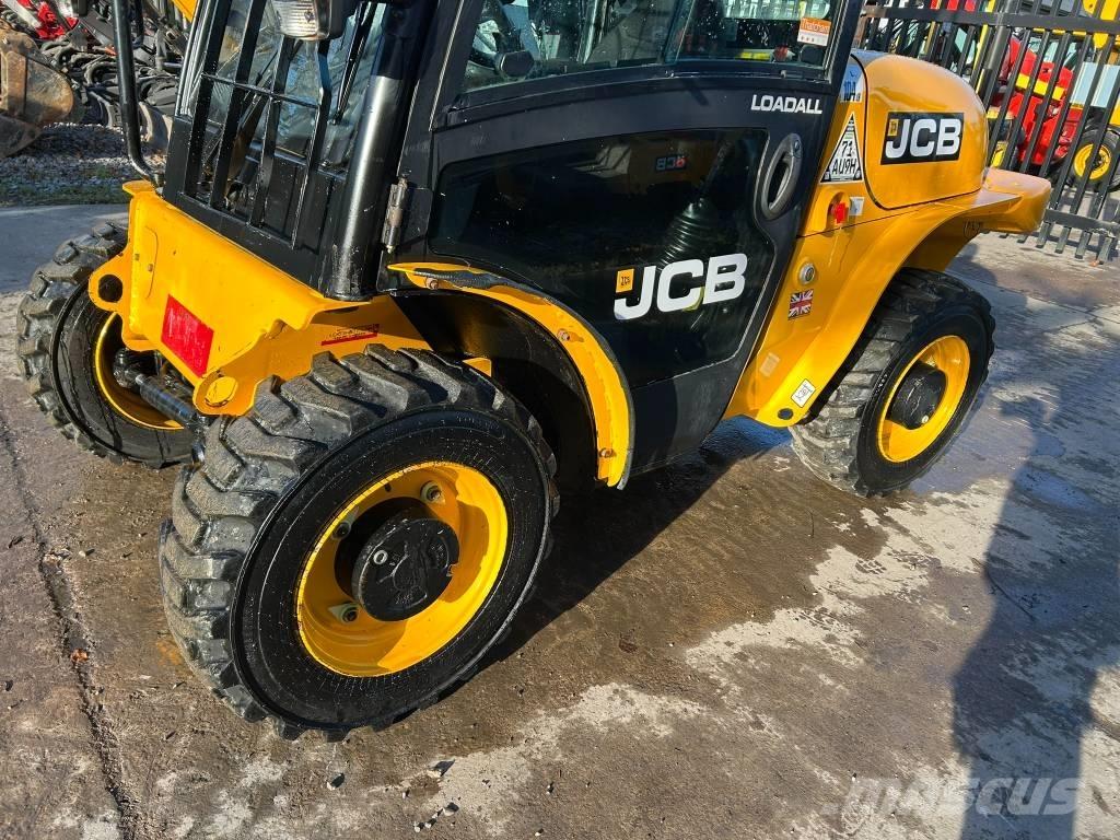 JCB 520-40 Телескопічні навантажувачі
