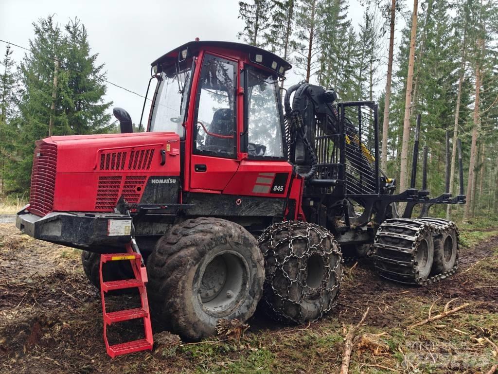 Komatsu 845 Форвардери