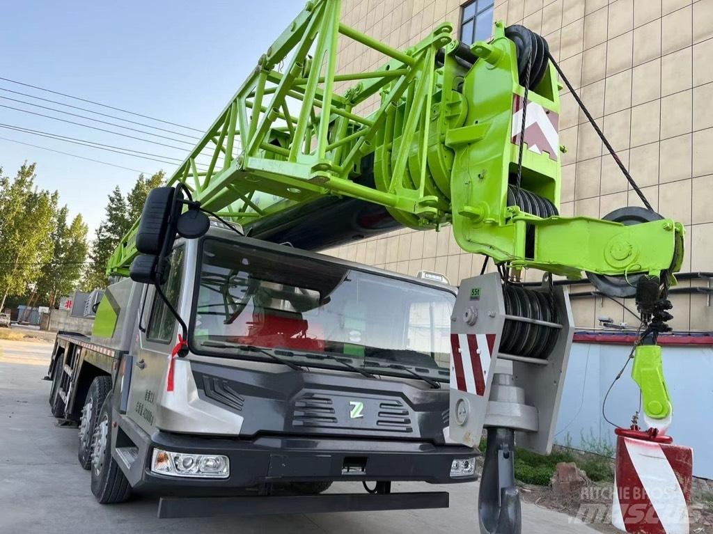 Zoomlion QY50V автокрани