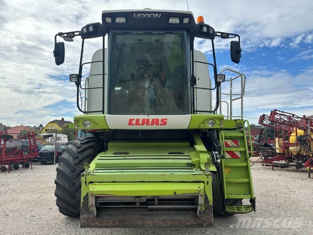CLAAS Lexion 550 Зернозбиральні комбайни