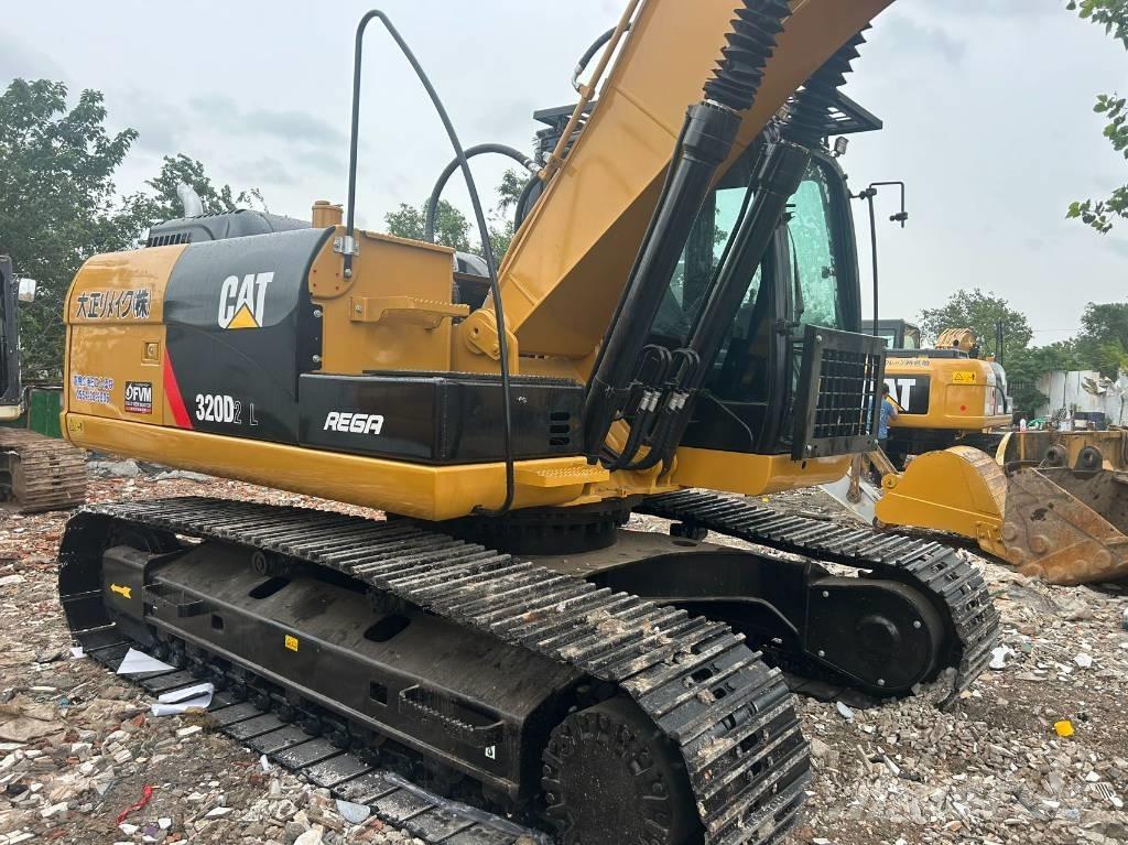 CAT 320 D L Гусеничні екскаватори