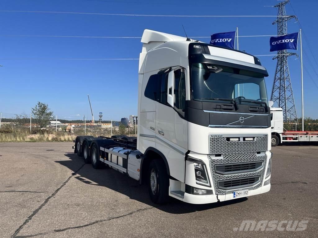 Volvo FH Шасі з кабіною