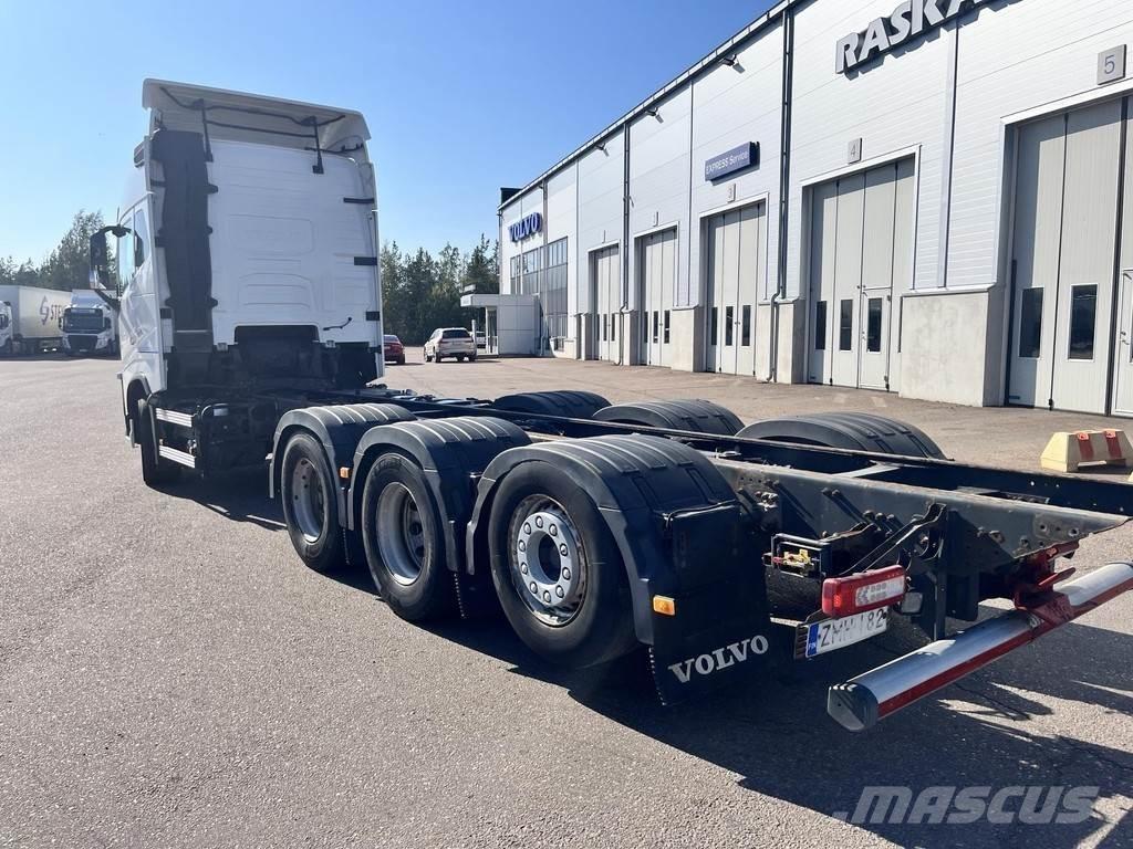 Volvo FH Шасі з кабіною