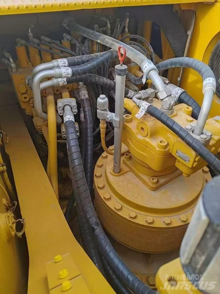 CAT 340 D L Гусеничні екскаватори