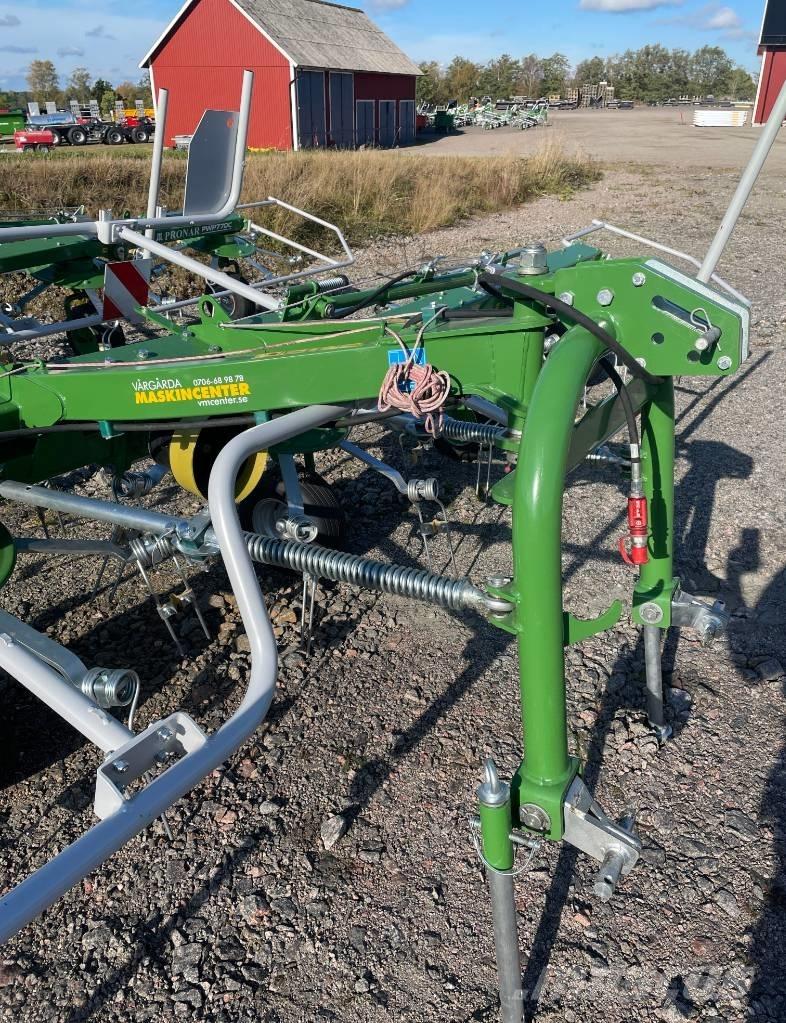 Pronar PWP770C Граблі і сінозворушувачі