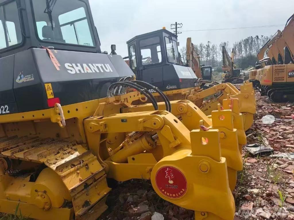 Shantui SD22 Гусеничні бульдозери
