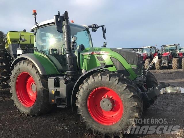 Fendt 720 Vario Трактори