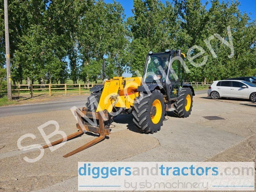 JCB 526-56 Agri Телескопічний навантажувач