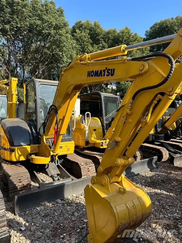 Komatsu PC 40 Гусеничні екскаватори