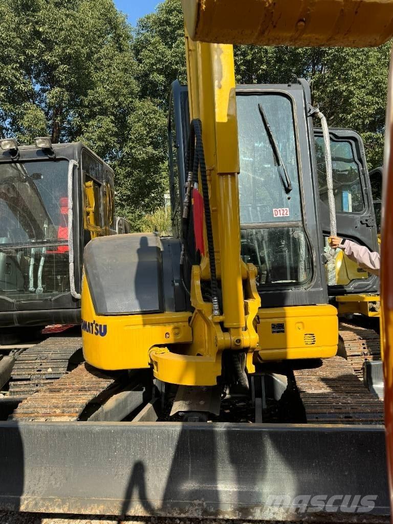 Komatsu PC 40 Гусеничні екскаватори
