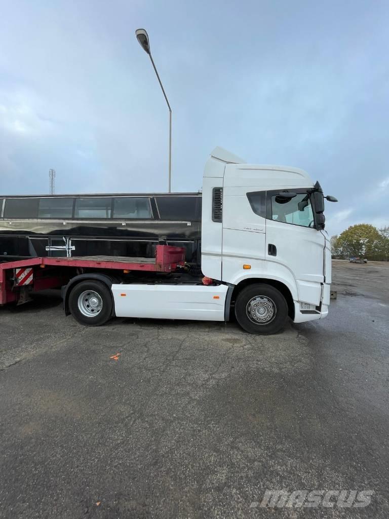 BMC TGR 1846 Тягачі