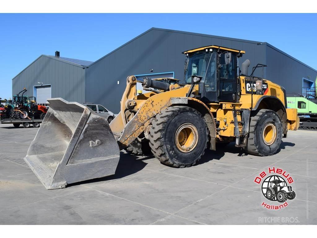 CAT 972M XE Фронтальні навантажувачі