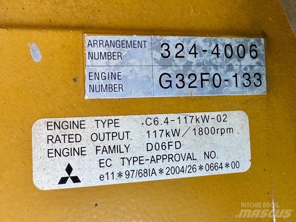 CAT 323 D LN Гусеничні екскаватори