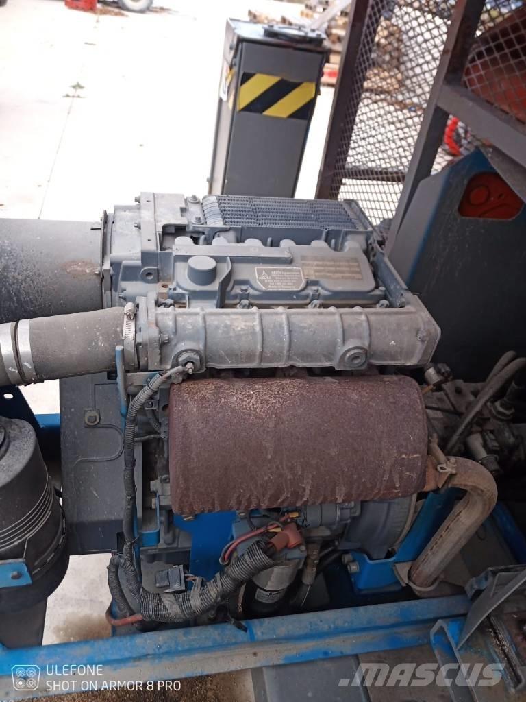 Genie GS 4390 RT Підйомники-ножиці