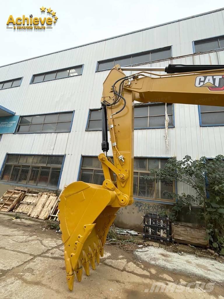 CAT 326 Гусеничні екскаватори
