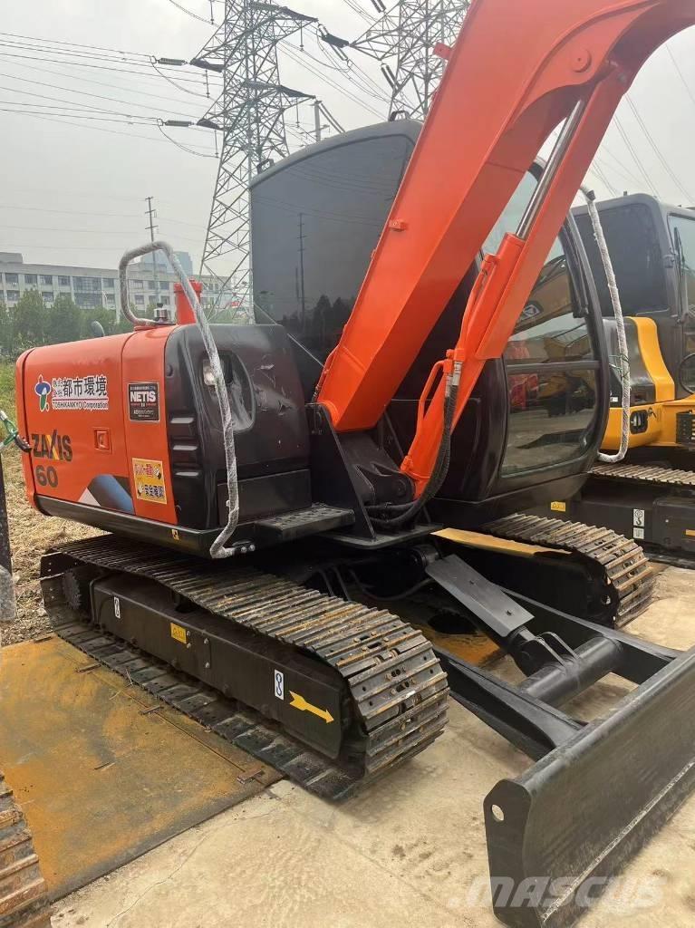Hitachi zaxis60 Гусеничні екскаватори