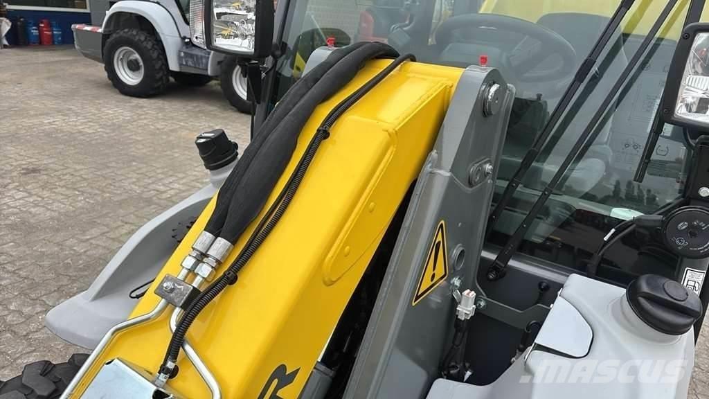 Kramer 5040 Фронтальні навантажувачі