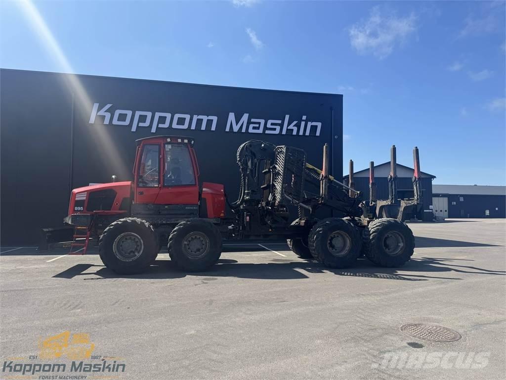 Komatsu 895 Форвардери