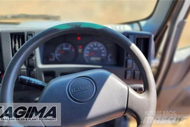 Isuzu NPR400 AMT Вантажівки / спеціальні