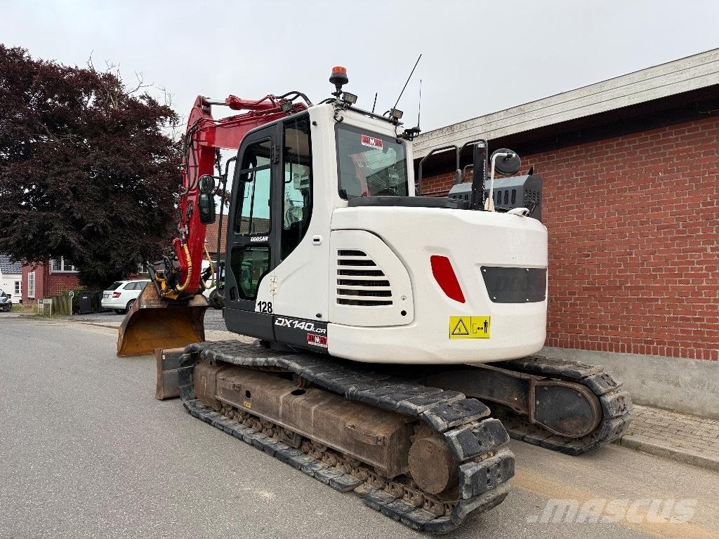 Doosan DX 140 LCR Гусеничні екскаватори