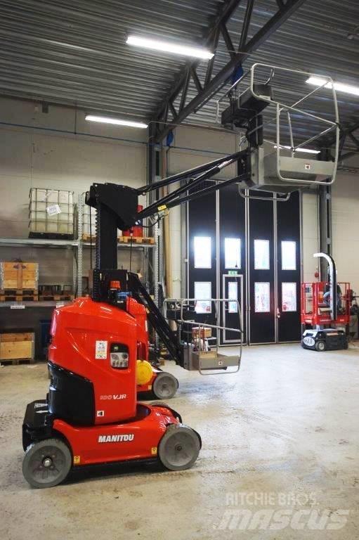 Manitou 100 VJR Вертикальні щоглові підйомники