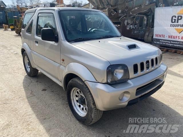 Suzuki Jimny Всюдиходи