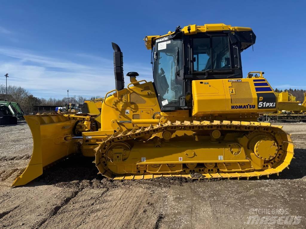 Komatsu D51PXI-24E0 Гусеничні бульдозери