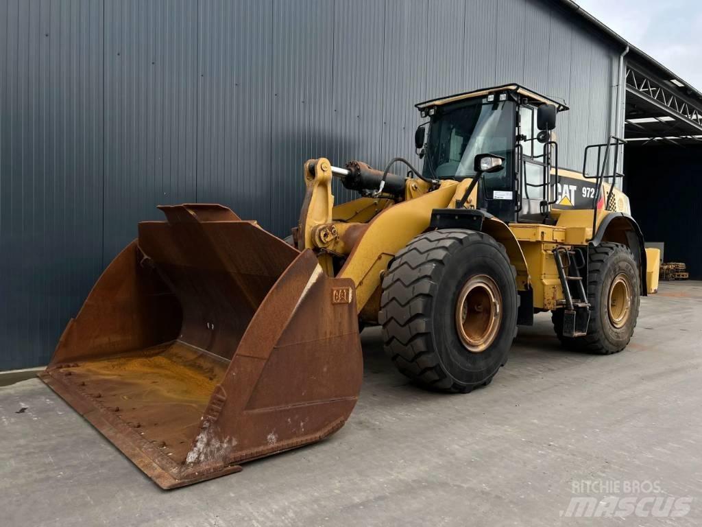 CAT 972K Фронтальні навантажувачі