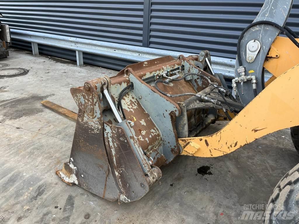 Liebherr L 506 Фронтальні навантажувачі