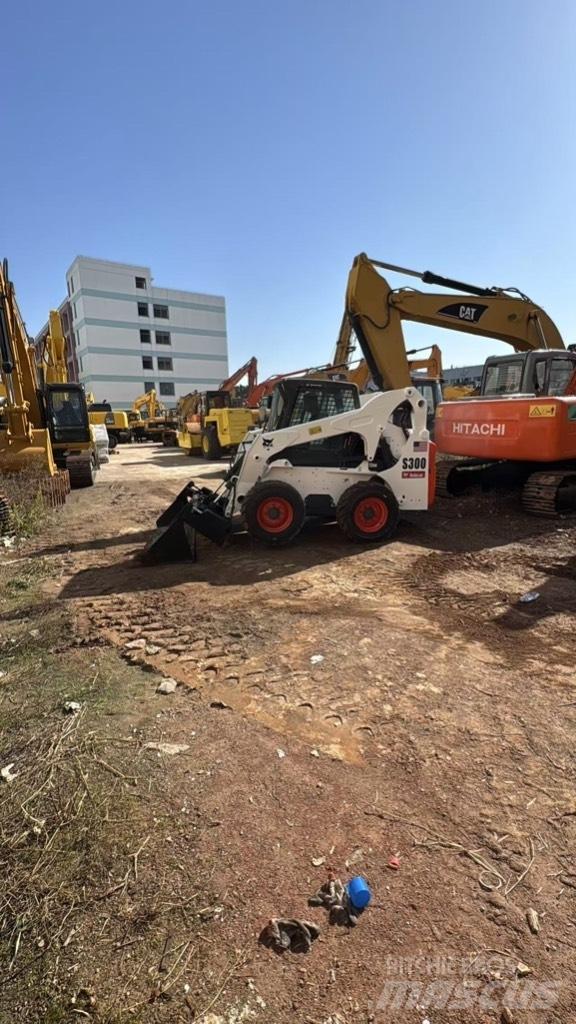 Bobcat S 300 Міні-навантажувачі