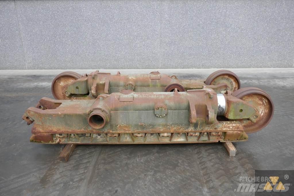 CAT 9W-0558 Шасі
