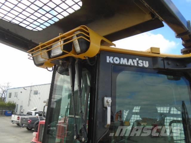 Komatsu D61PX-24 Гусеничні бульдозери