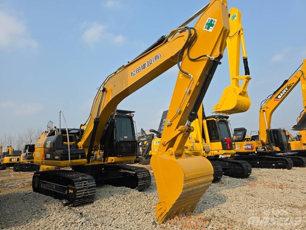 CAT 320D Гусеничні екскаватори