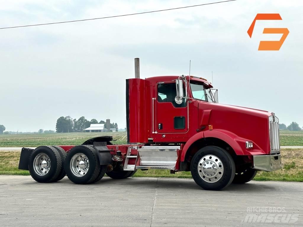 Kenworth T 800 Тягачі