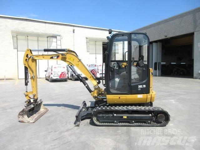 CAT 302.7 D CR Міні-екскаватори < 7т