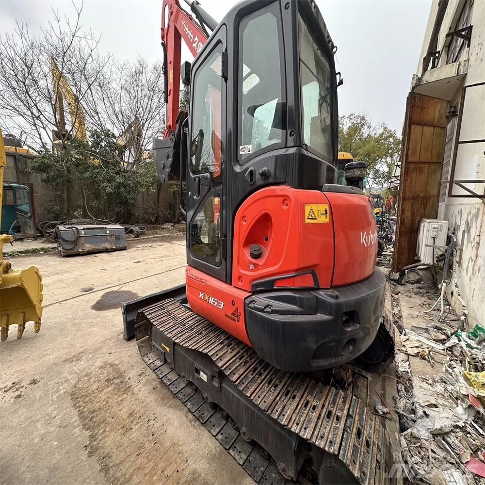 Kubota KX 163 Гусеничні екскаватори