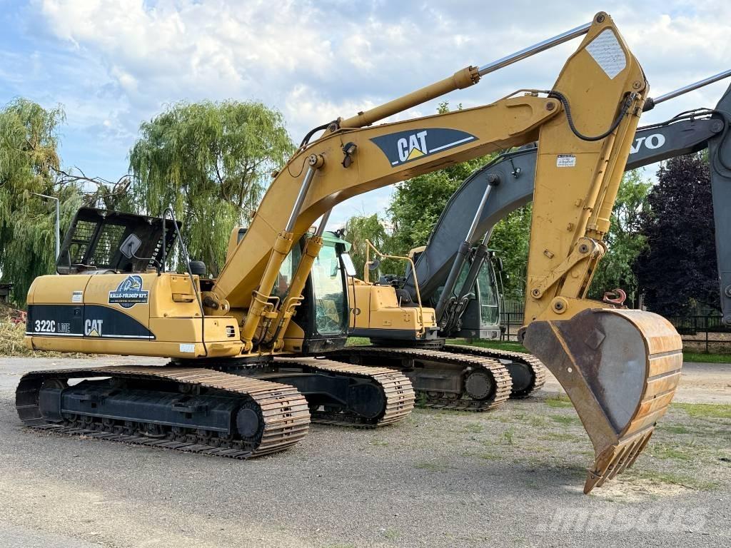 CAT 322 CL Гусеничні екскаватори