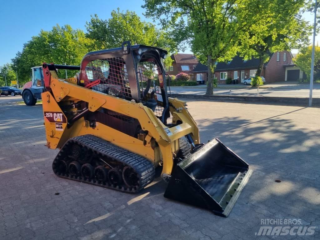 CAT 257 D Міні-навантажувачі
