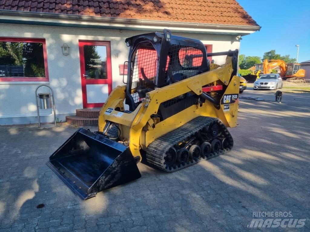 CAT 257 D Міні-навантажувачі
