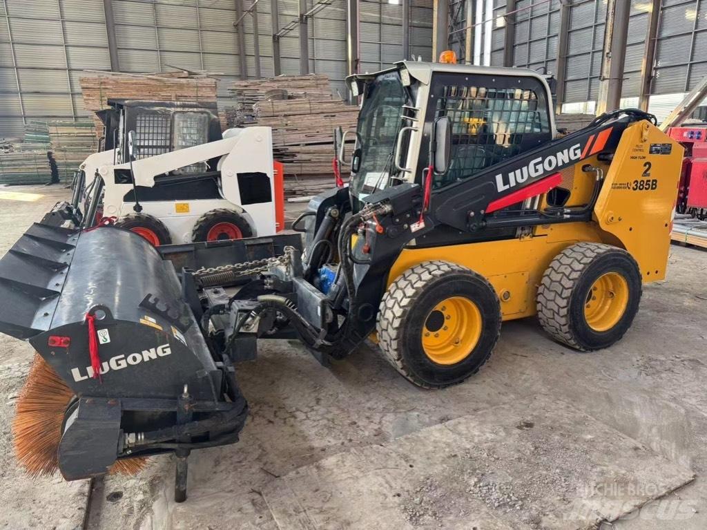 LiuGong 385 B Міні-навантажувачі
