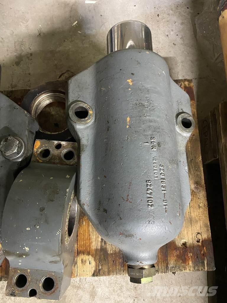 Liebherr A934C Гідравліка