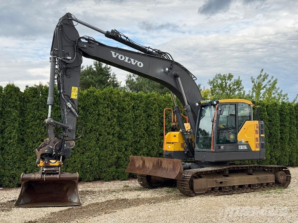 Volvo ECR 235 EL Гусеничні екскаватори