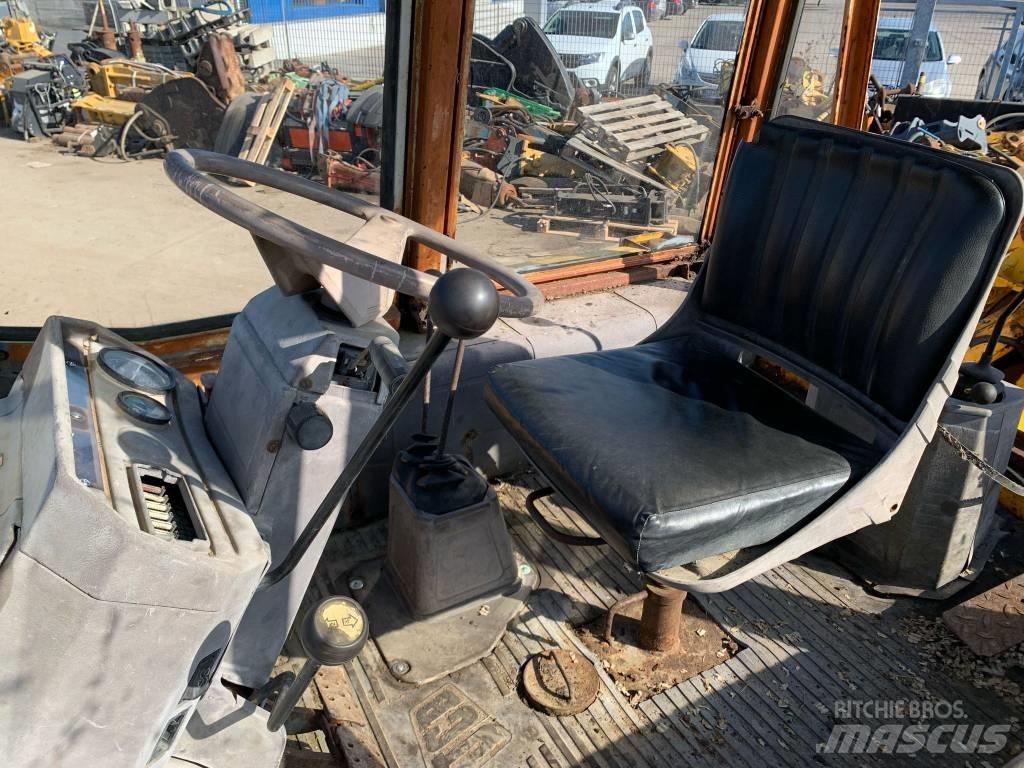 JCB 3 CX Екскаватори-навантажувачі