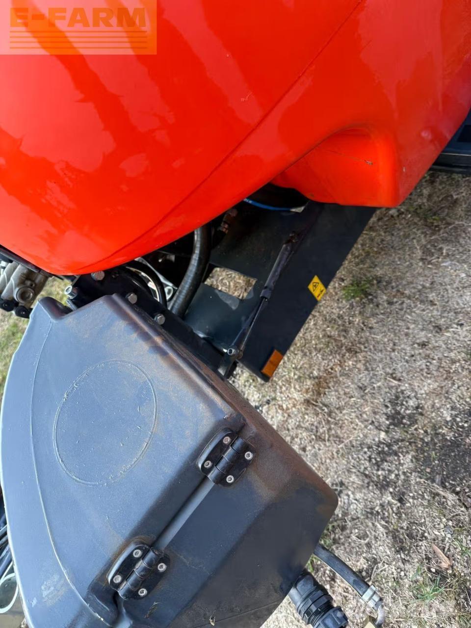 Kubota Qi 9.0 Причіпні обприскувачі