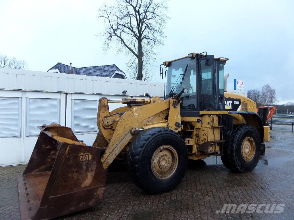 CAT 938 H Фронтальні навантажувачі