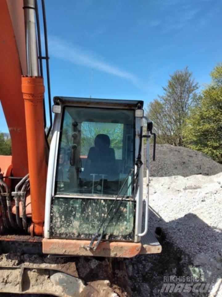 Terex TC240LC Гусеничні екскаватори