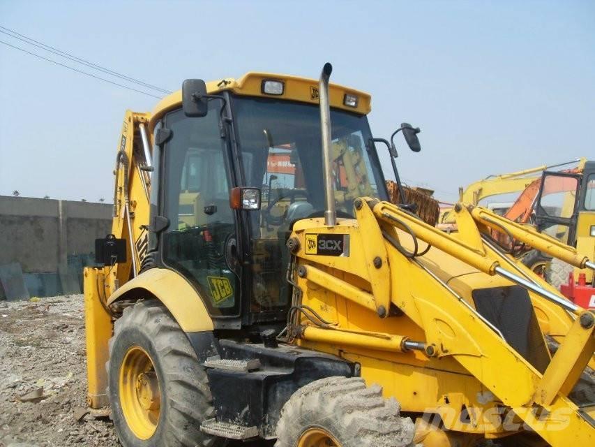 JCB 3CX Екскаватори-навантажувачі