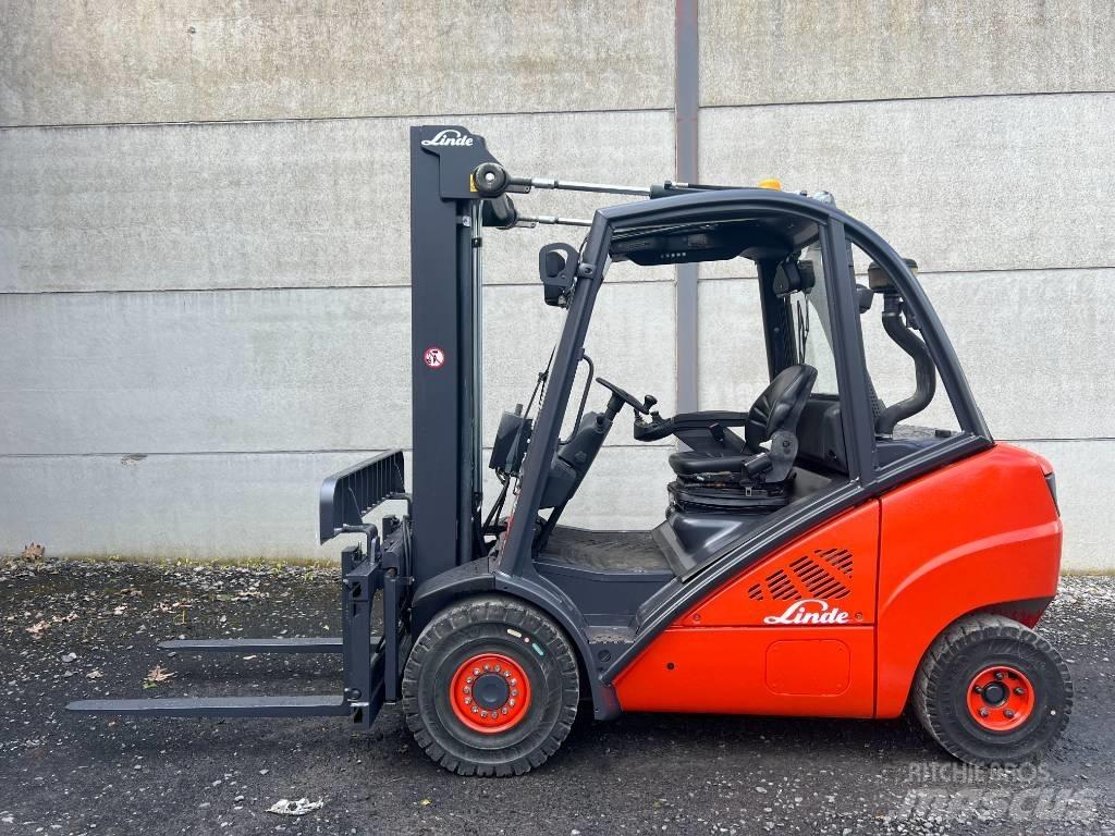 Linde H30D-01 Дизельні навантажувачі