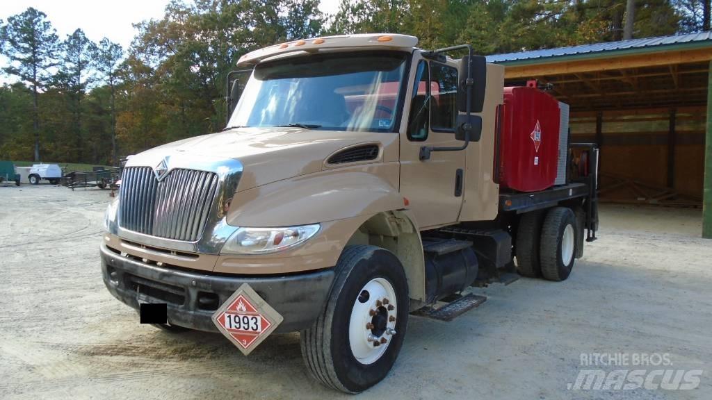International 8500 Вантажівки-цистерни