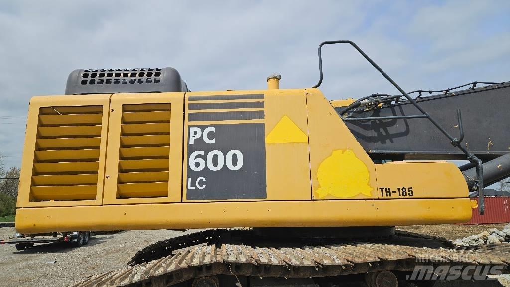 Komatsu PC600 LC-6 Гусеничні екскаватори